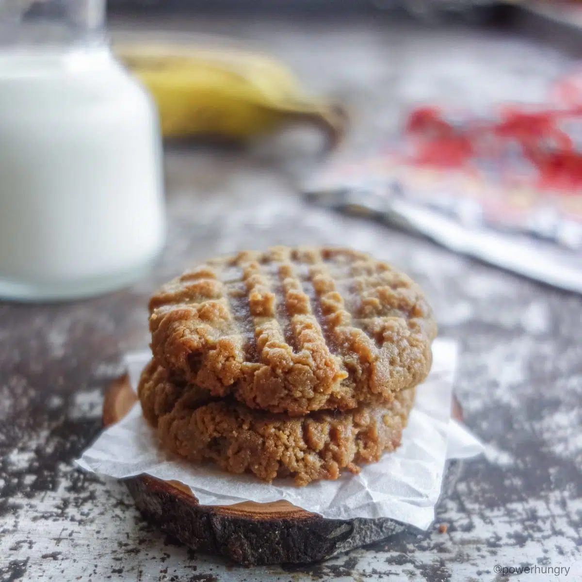 2-Ingredient Peanut Butter Banana Cookies (V, GF, oil-free)