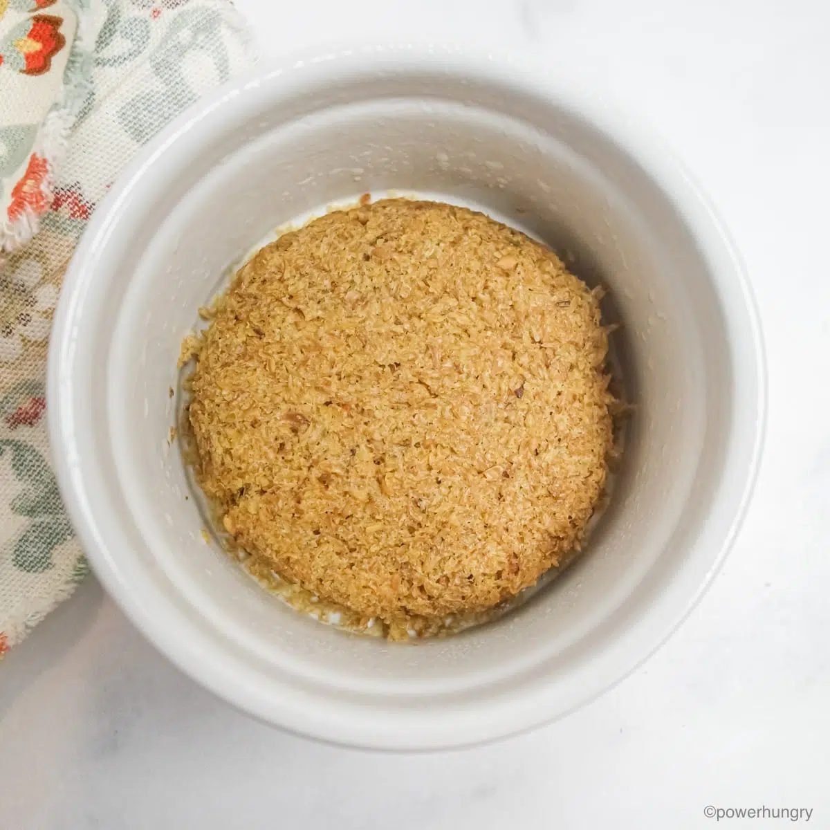 cooked microwave flax brea din a ramekin