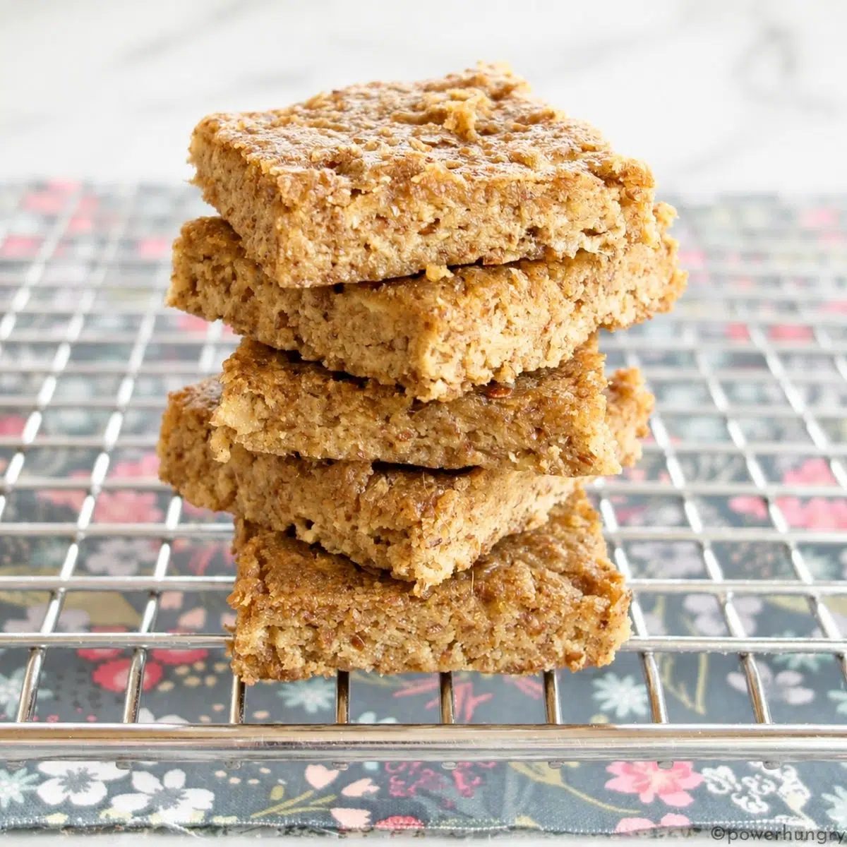 3-Ingredient Banana Flax Bars (Vegan, Gluten-Free)