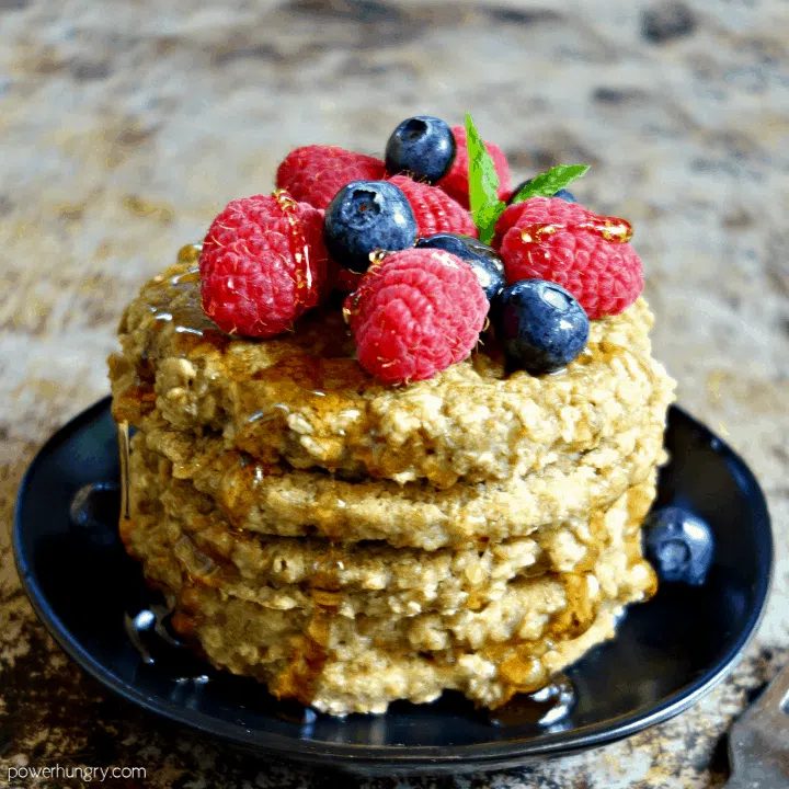 3-Ingredient Vegan Oat Pancakes (Gluten-Free, Oil-Free)
