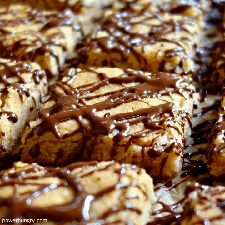 Vegan Almond Flour Blondies (4 Ingredients, Keto Option)