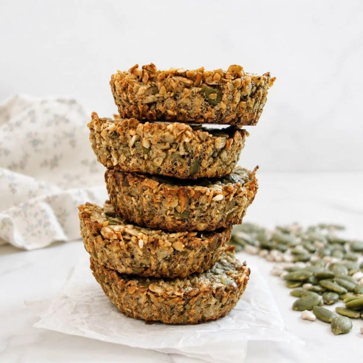 stack of 5 seed cookies