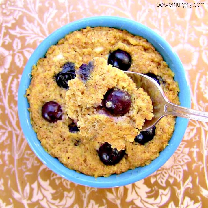 Vegan Blueberry Oat Mug Muffin (Gluten-free, Oil-free)