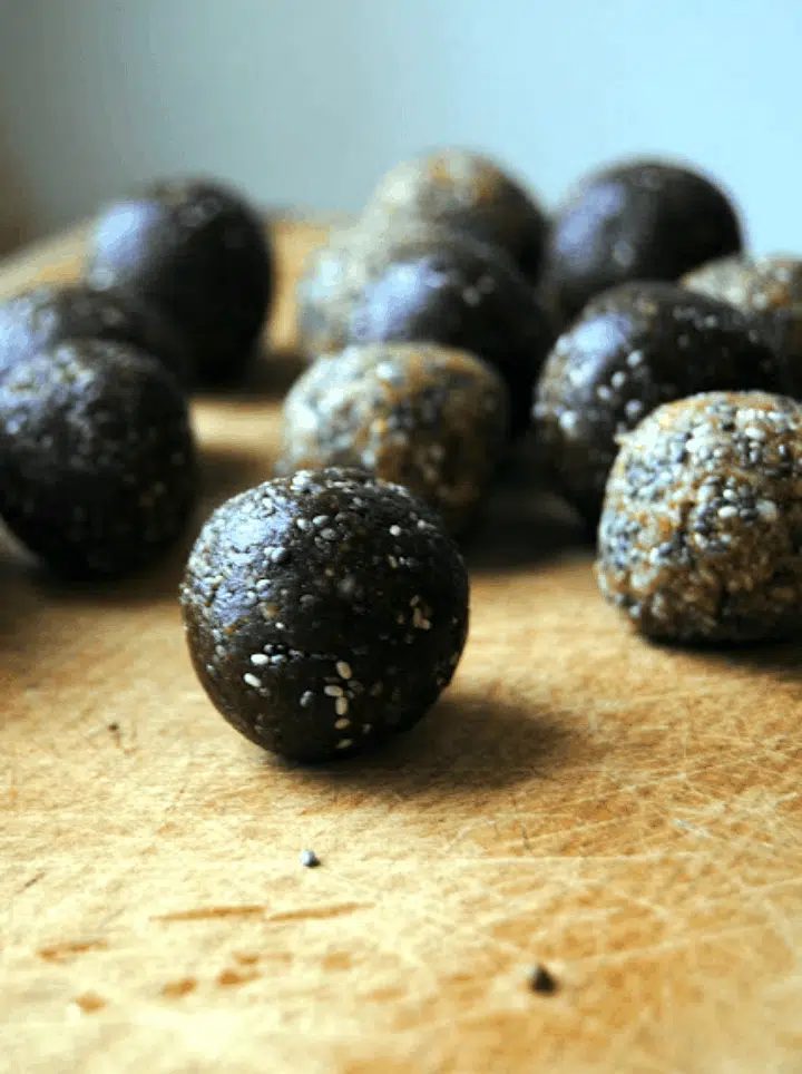 chia energy balls 1