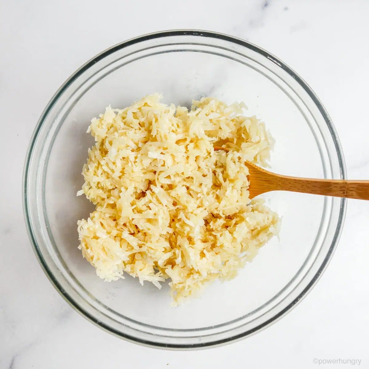macaroon dough in a glass bowl