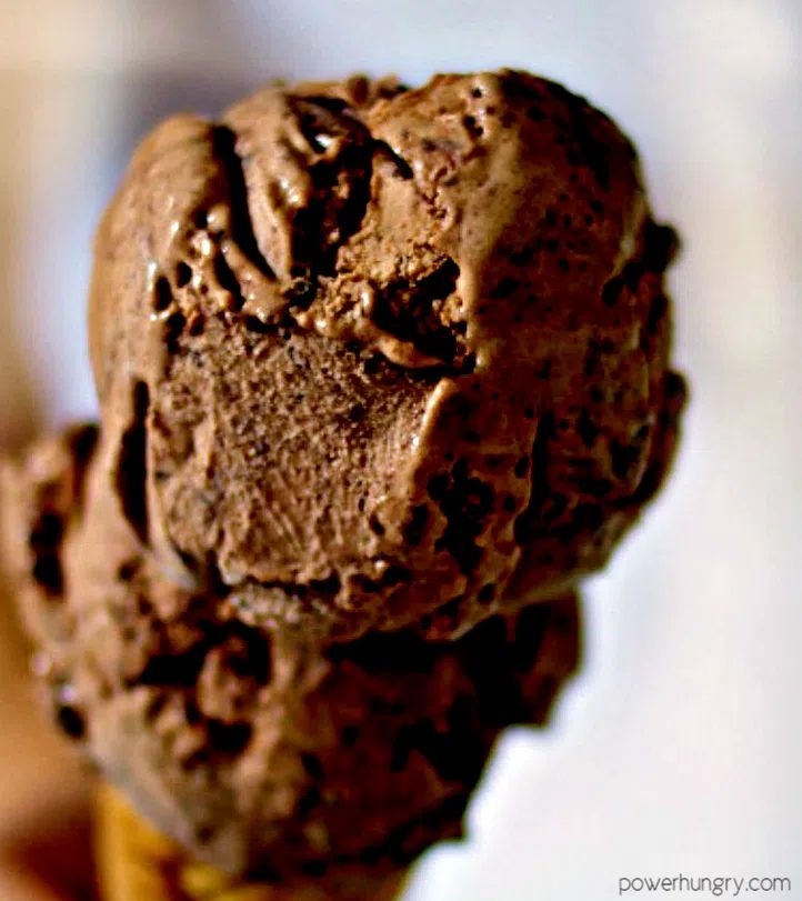 2 scoops of chocolate avocado ice cream on a cone