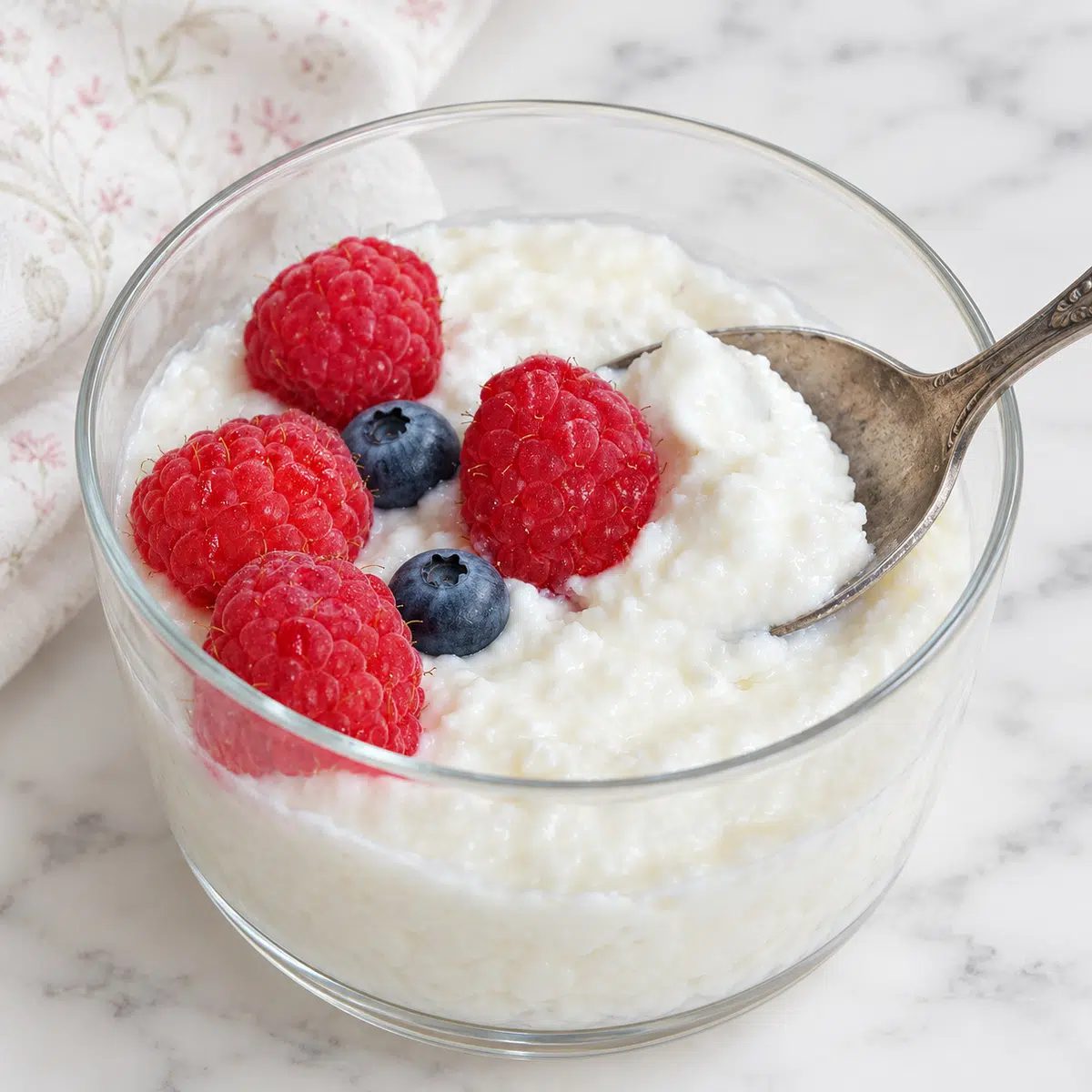 wide angle view of coconut flour hunger buster with berries