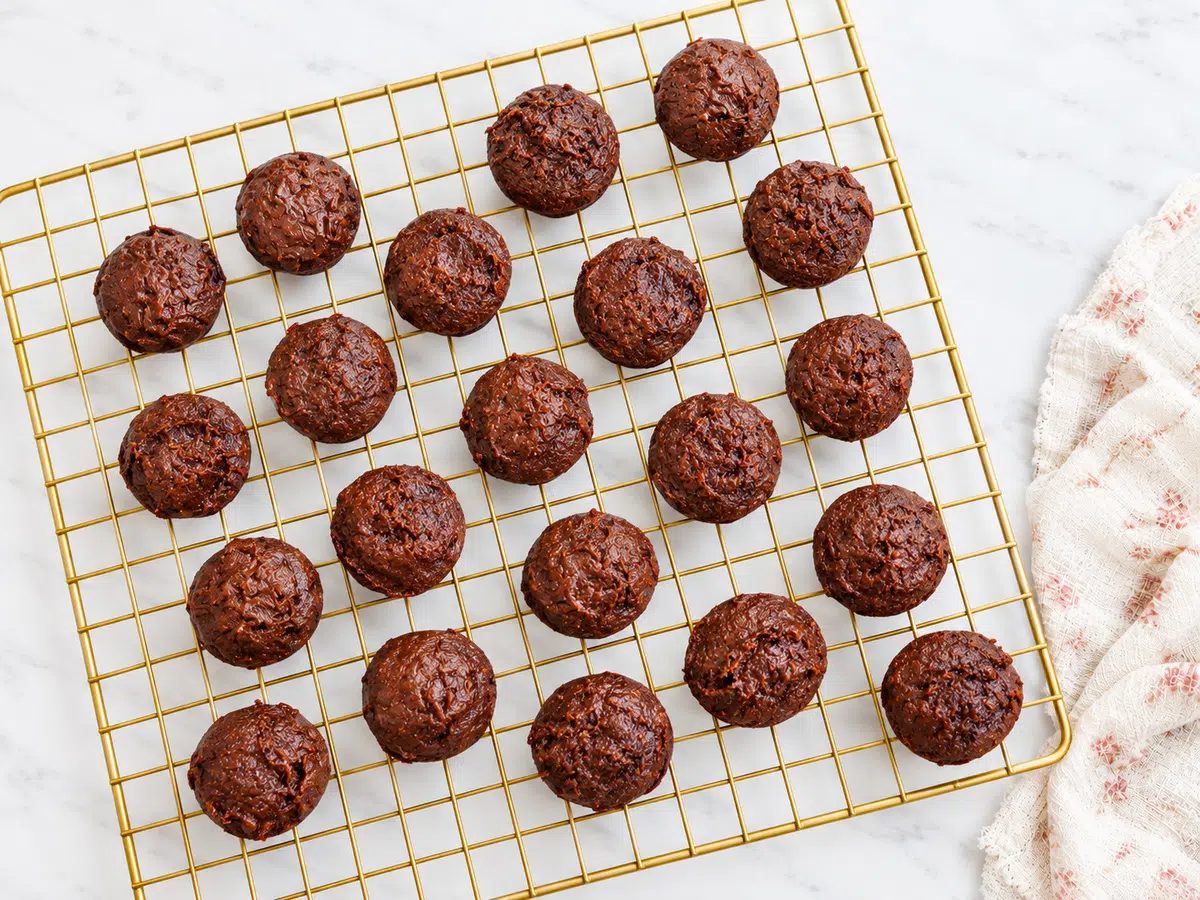 date brownies on gold wire cooling rack