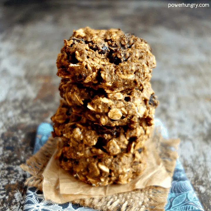 Nourishing, flourless oatmeal raisin cookies that are vegan, gluten-free, and oil-free.