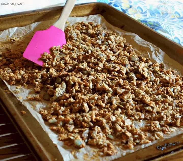 Grain-Free Banana Granola (Oil-free)