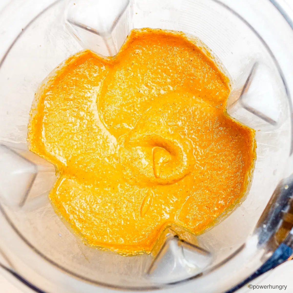 blended oat pumpkin pie mixture