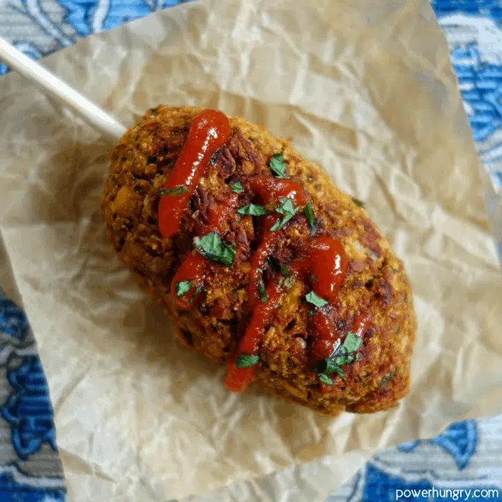 Single vegan kefta on a skewer