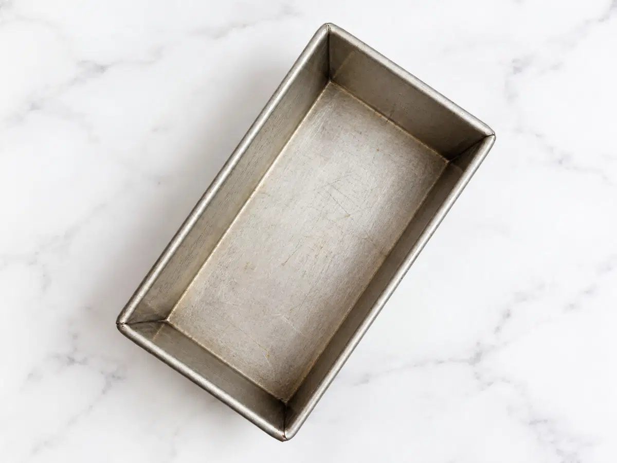 empty pan for millet pumpkin bread