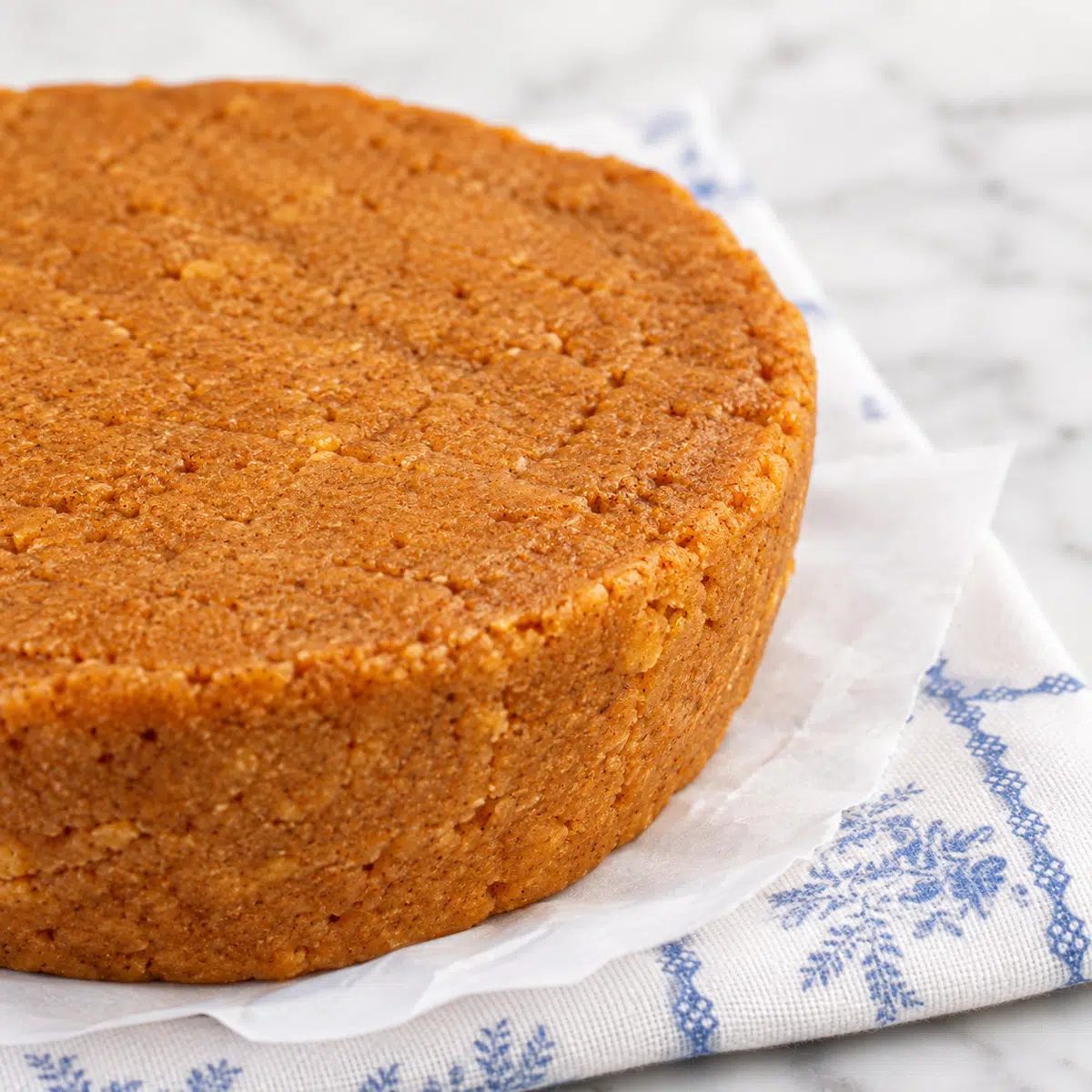 closeup of no-bake pumpkin protein bars