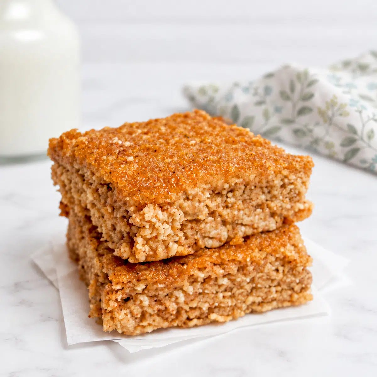 Vegan Almond Flour Applesauce Bars