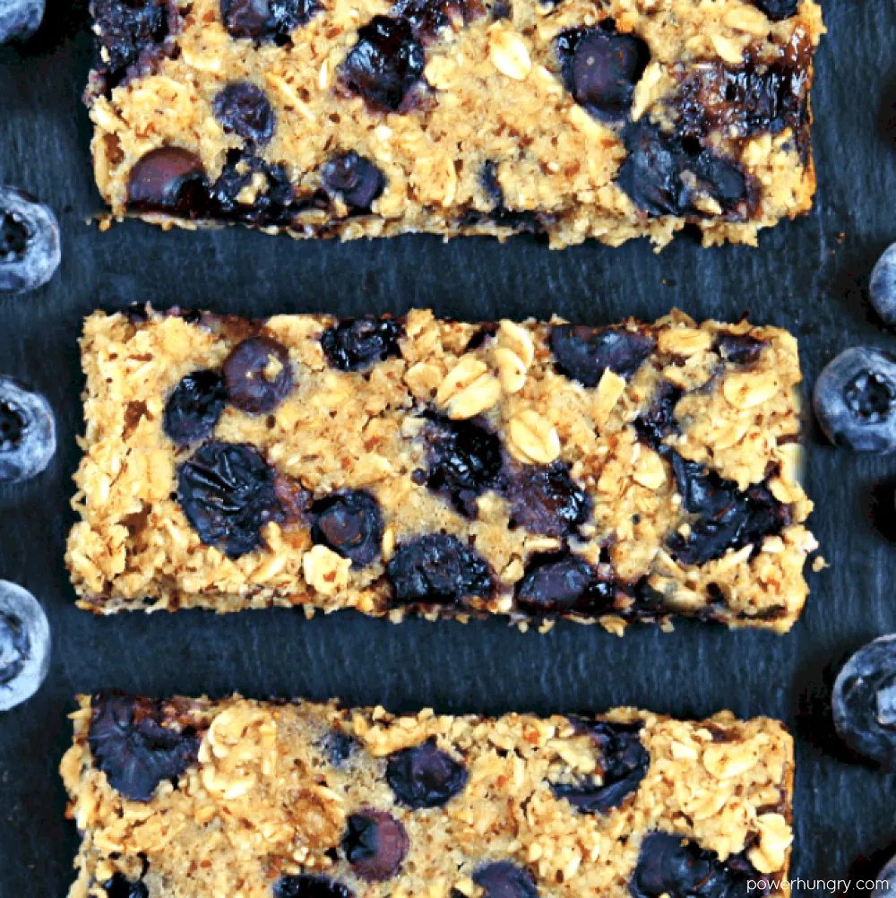 bluberry oat bats on a piece of slate