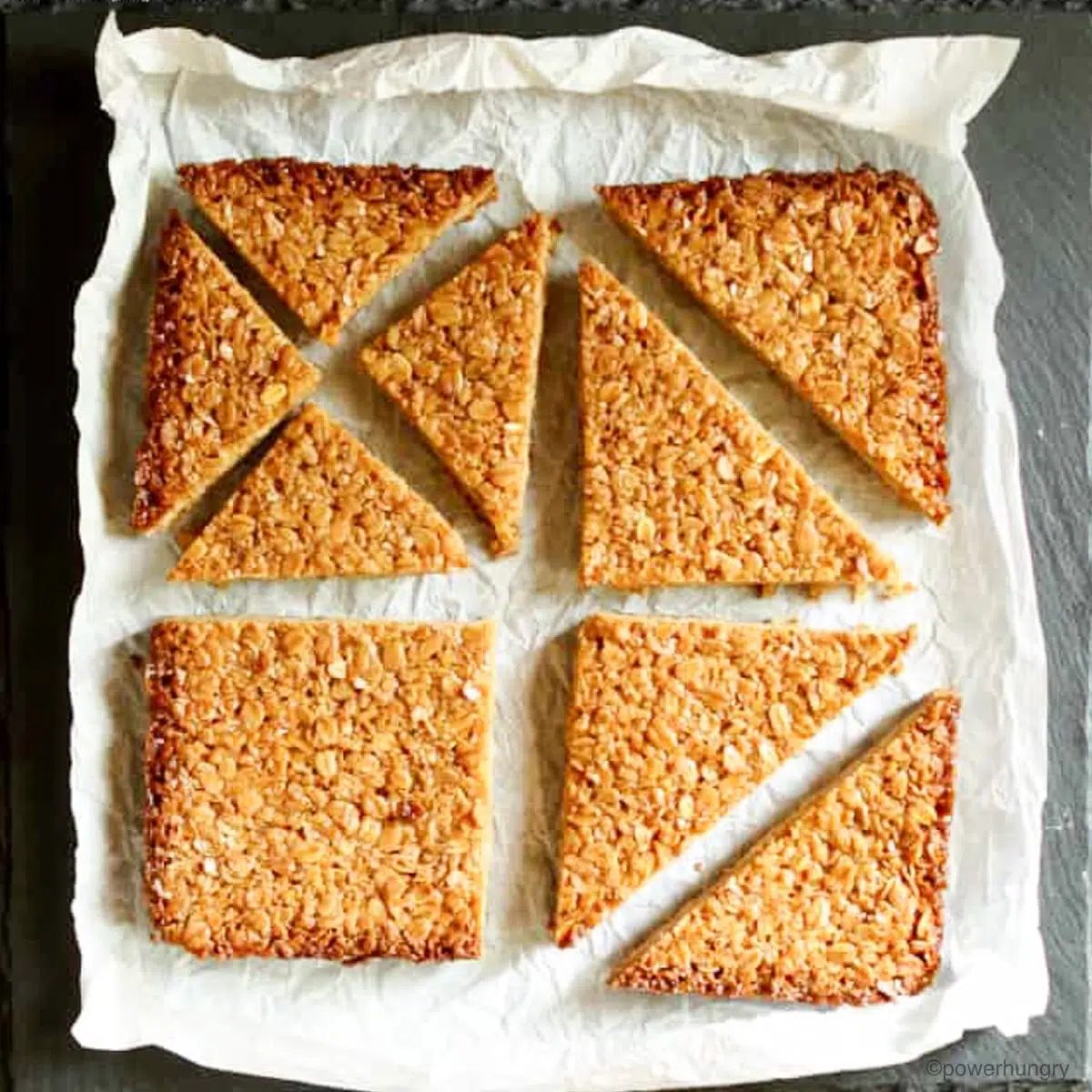 Vegan British Oat Flapjacks (gluten-free, straightforward)