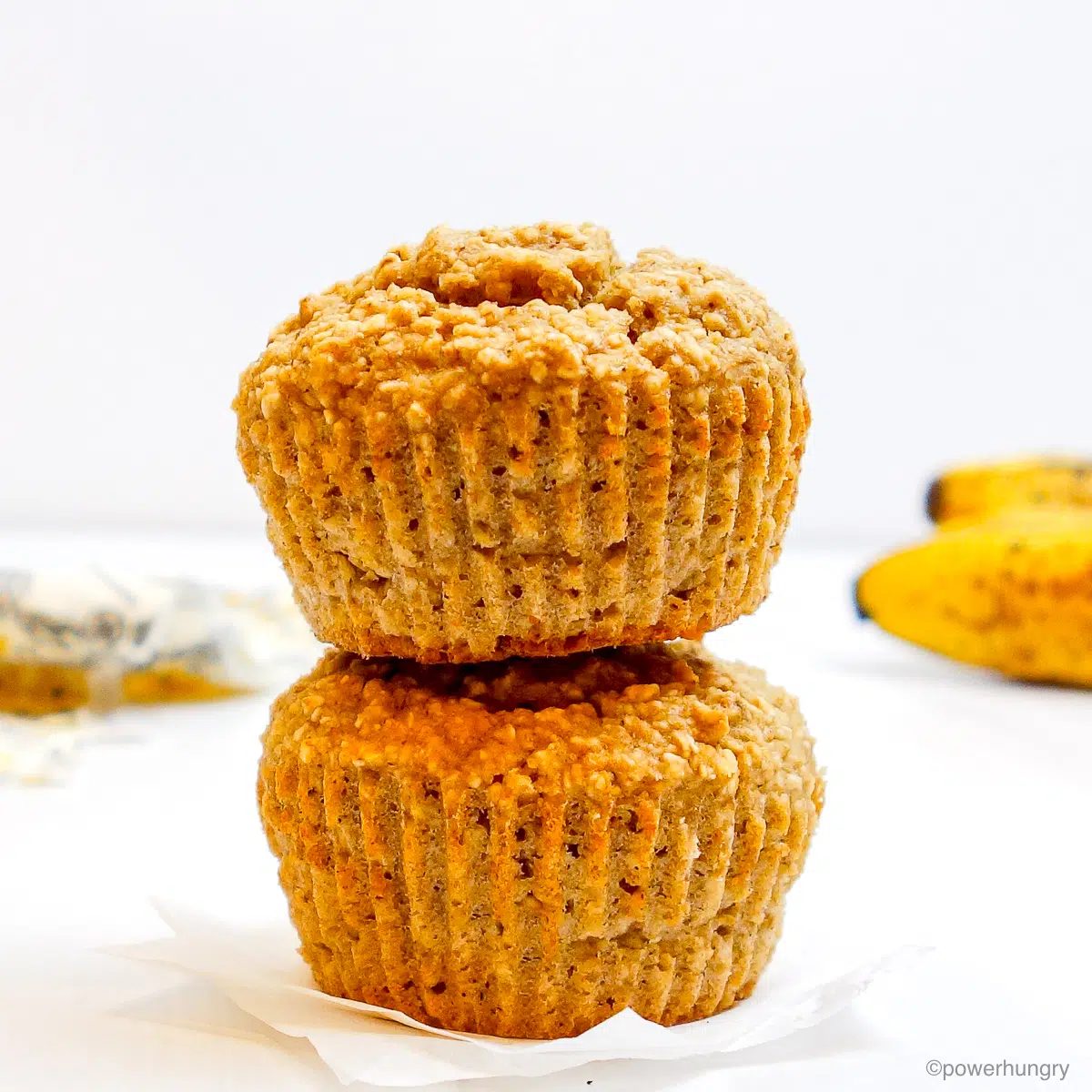 Banana Oat Bran Muffins (4 Ingredients)