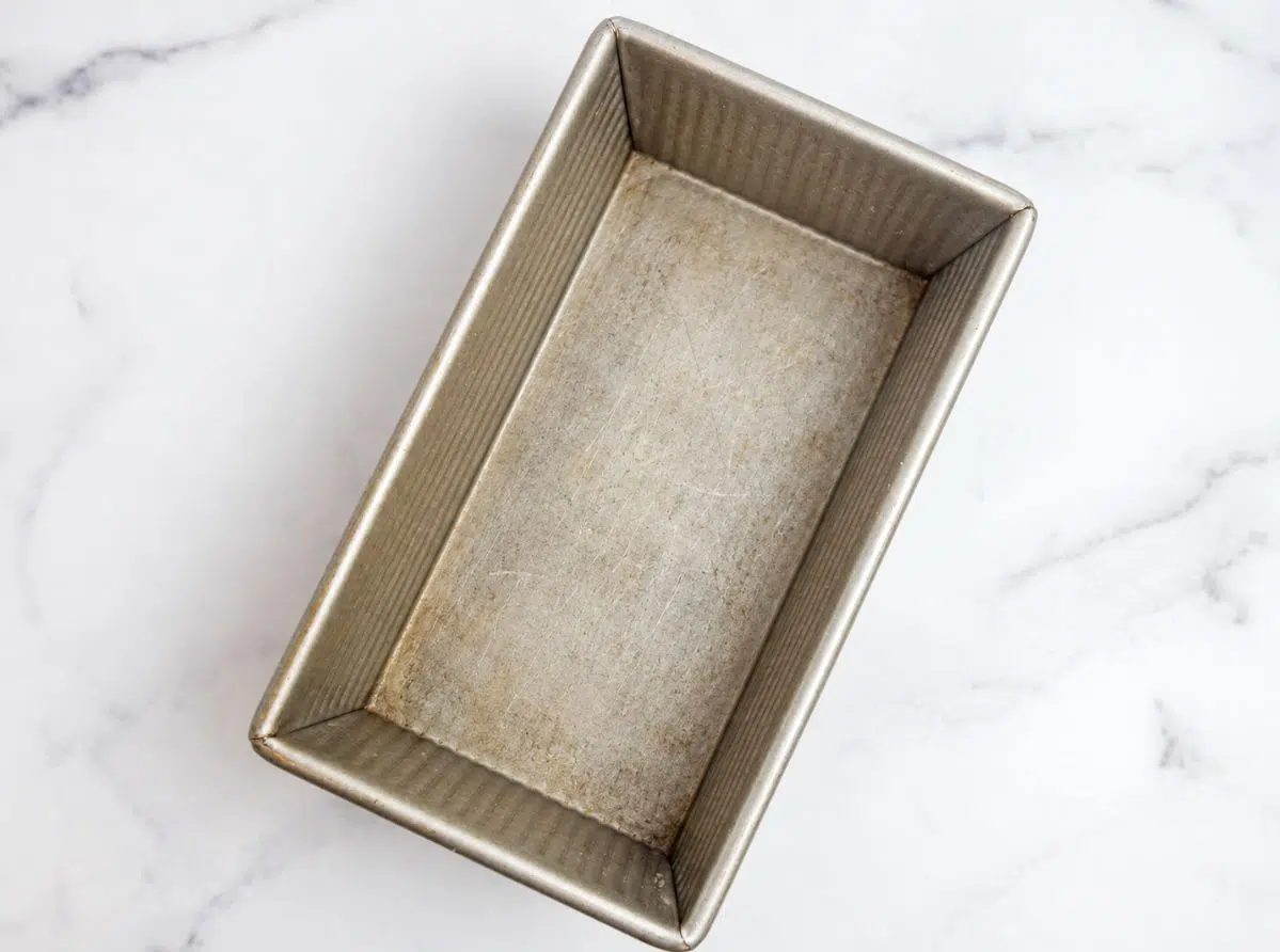 empty metal pan