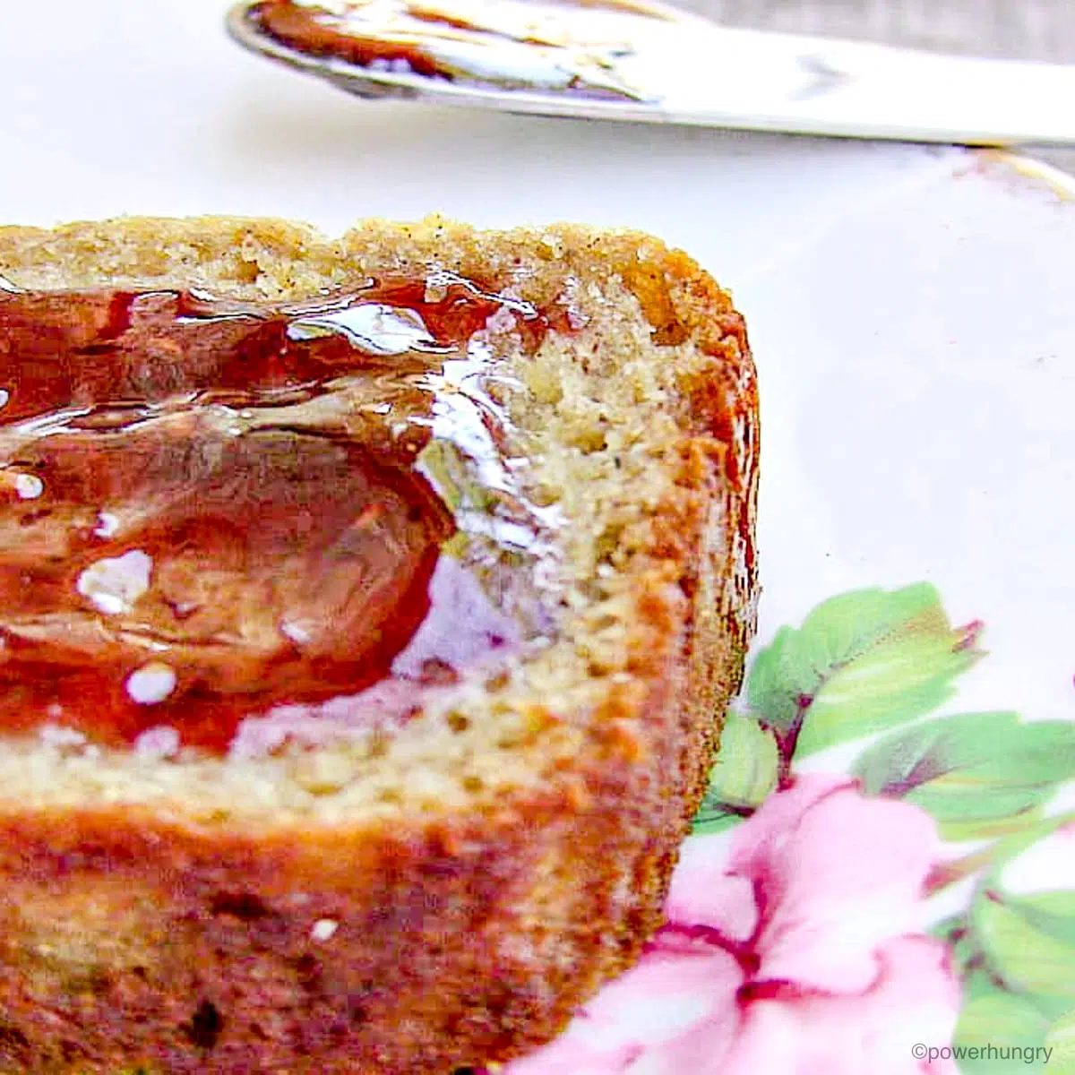 Vegan Quinoa Flour Banana Bread (Gluten-free)