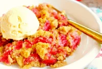 Strawberry Almond Crumble A Vegan Keto Treat
