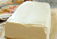 Deliciously Simple 3 Ingredient Cashew Cream Cheese
