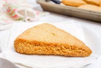 Effortless Almond Flour Scones: A Vegan & Gluten-Free Delight